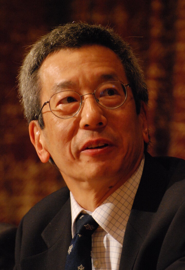 Roger Tsien, Asian-American male